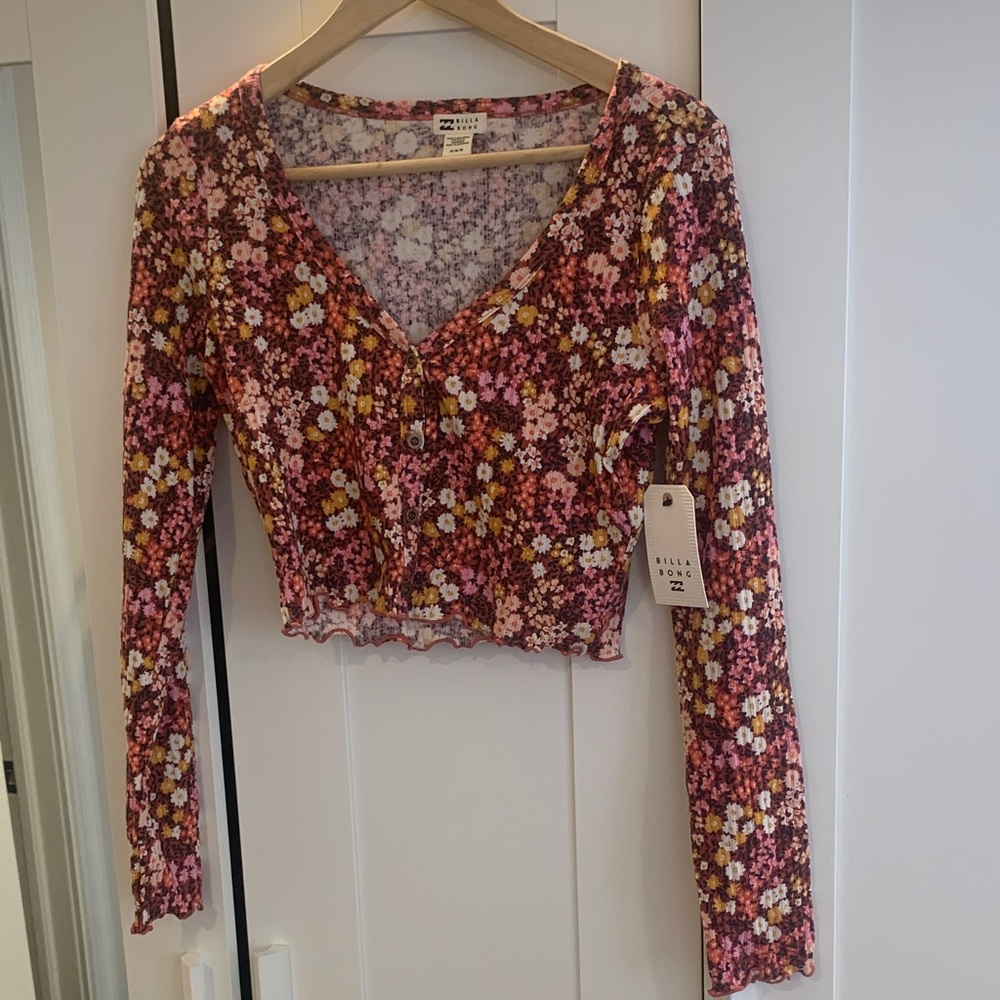 Billabong Floral Long Sleeve Cropped Top